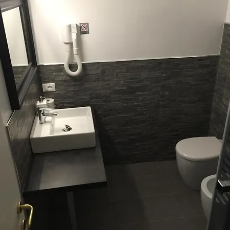 Rigoletto Гостевой дом Верона